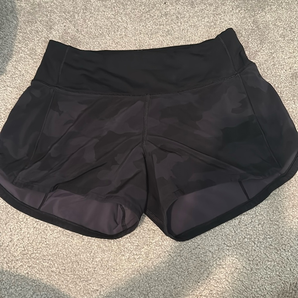 Lululemon Speed Up Shorts, Camo Print